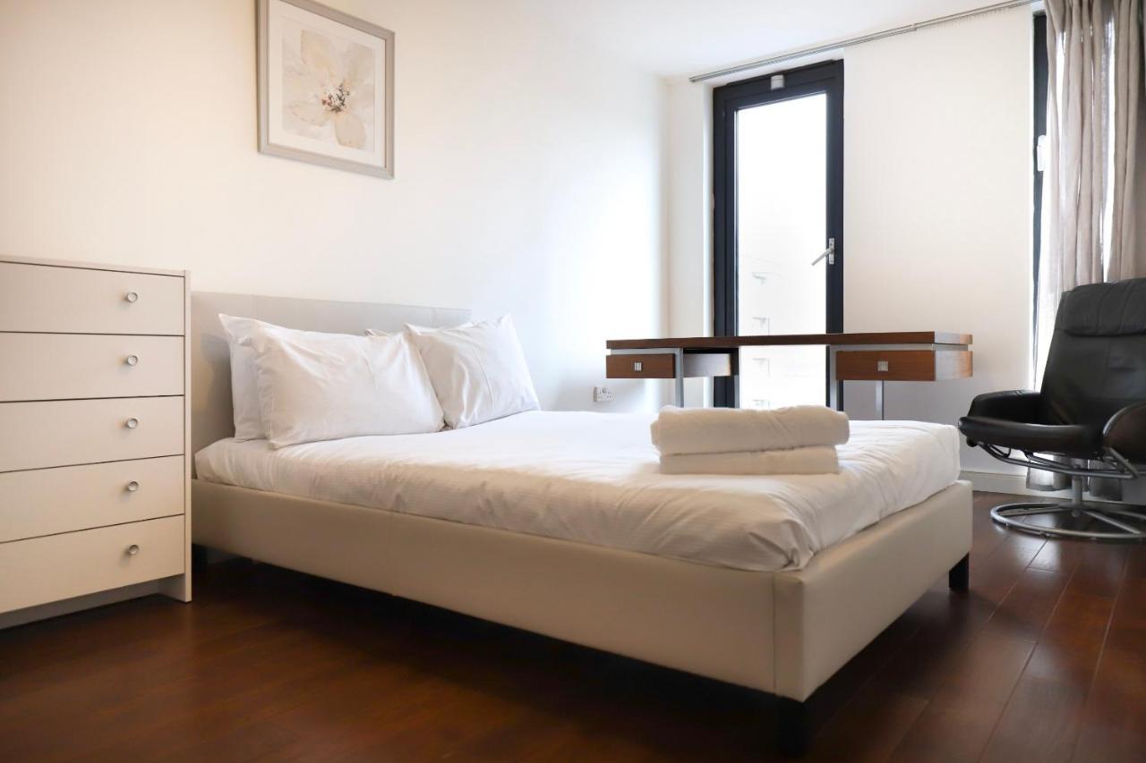 Beautiful 2 Bedroom Property In Borough Лондон Екстер'єр фото