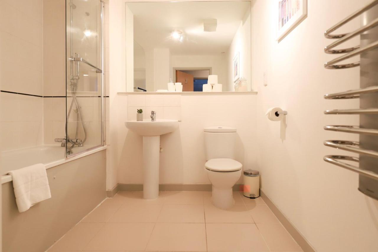 Beautiful 2 Bedroom Property In Borough Лондон Екстер'єр фото